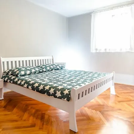 Hotel Klarina 3*